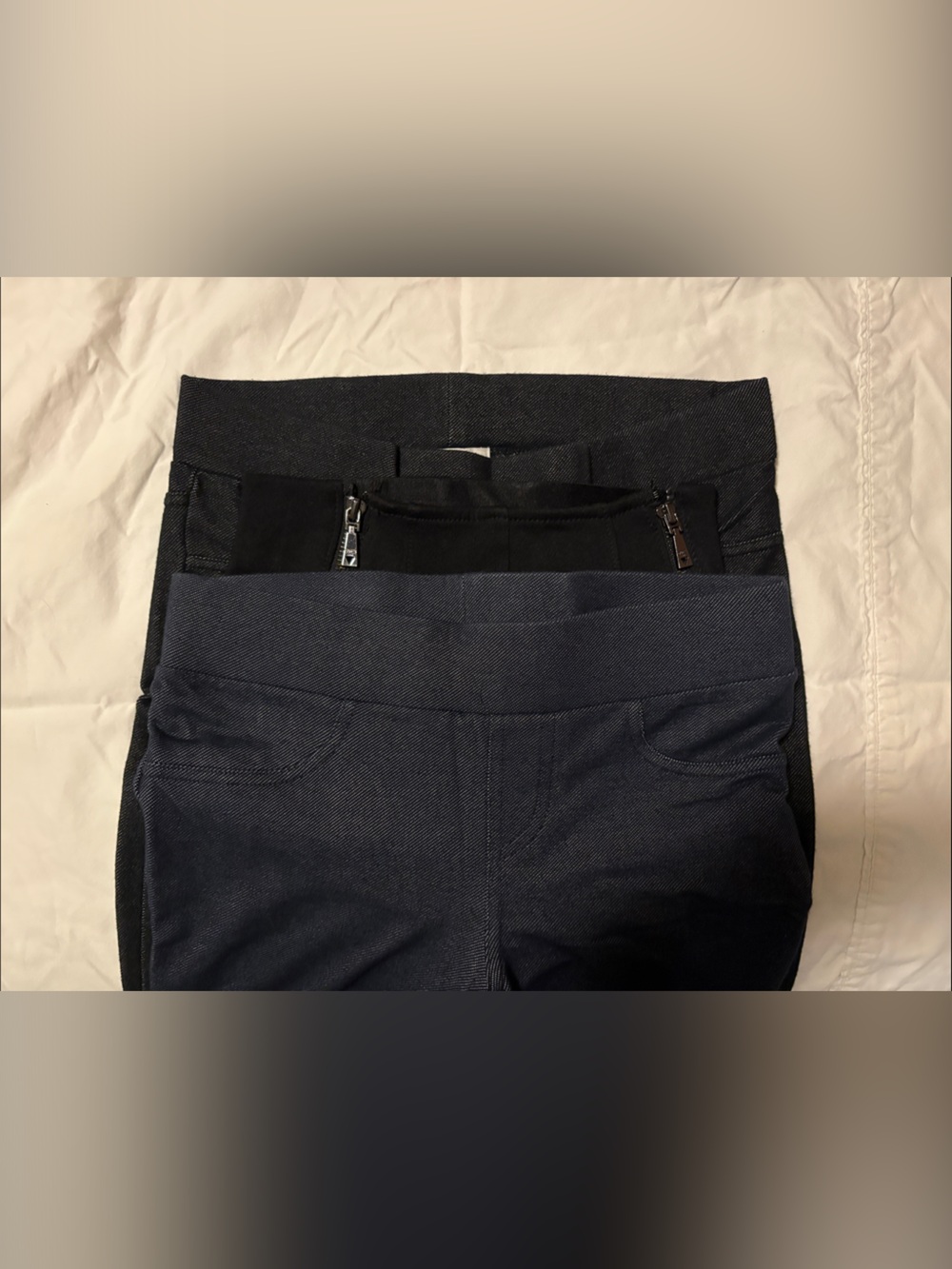 Guess Women's Slim Fit Stretch Leggings Black Zipper Accent, Navy, Dark Blue